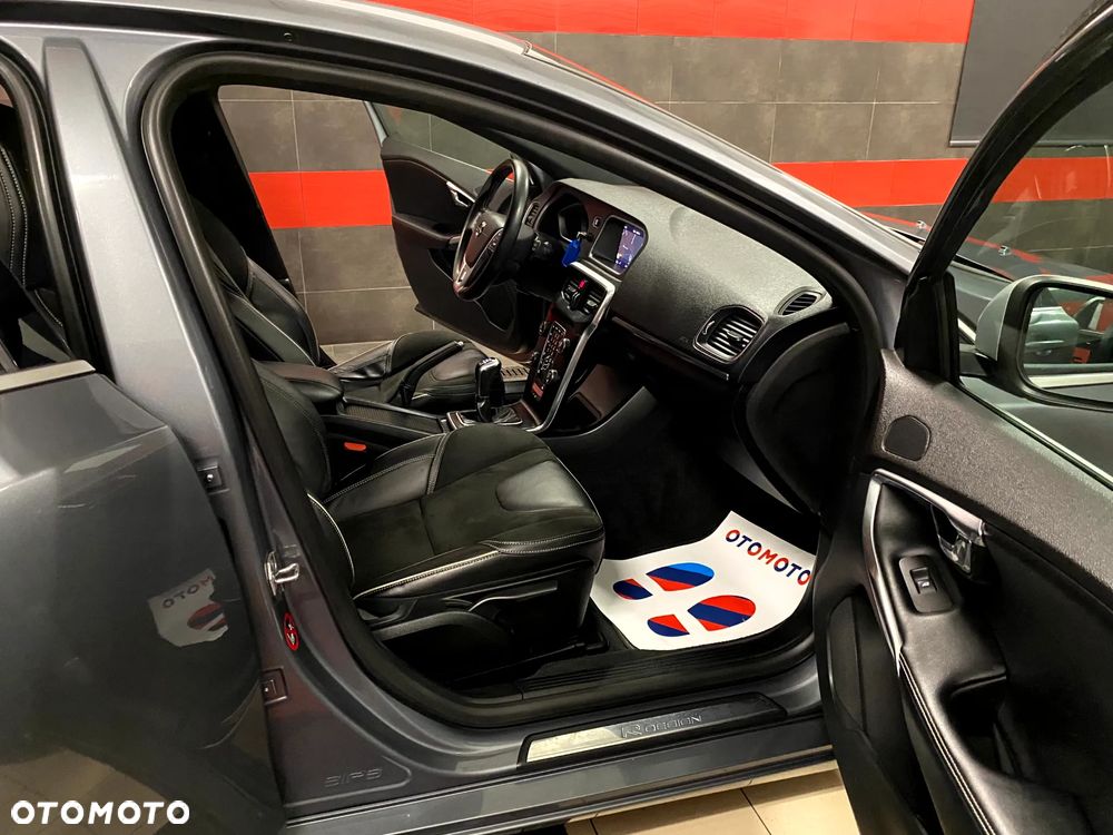 Volvo V40 D3 RDesign - 27