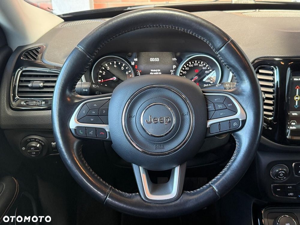 Jeep Compass - 17