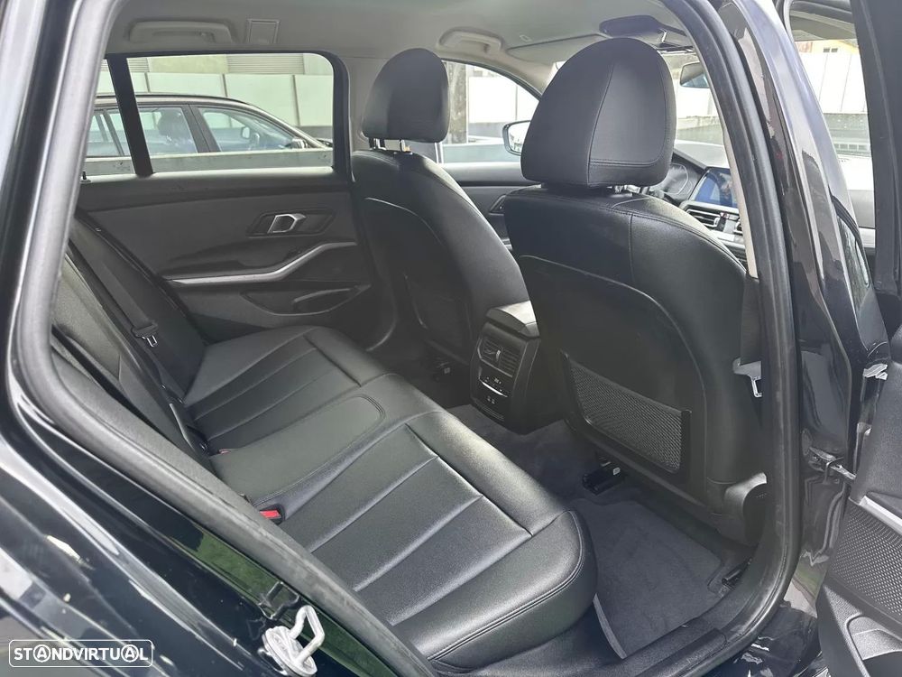 BMW 318 d Aut. Edition M Sport Shadow - 49