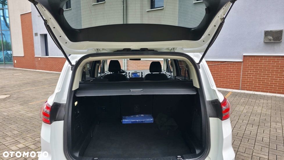 Ford S-Max 2.0 TDCi Titanium - 23