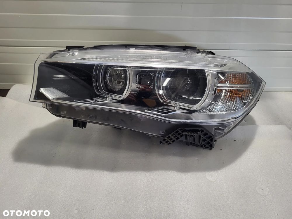 BMW X5 F15 XENON SKRĘTNY Przód strona lewa 7460613 - 1