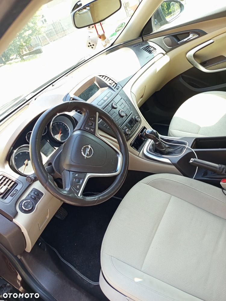 Opel Insignia 2.0 CDTI Sport - 10