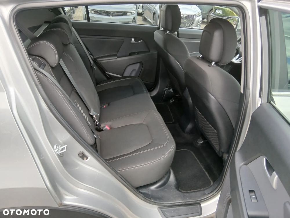 Kia Sportage 1.7 CRDI M 2WD - 8