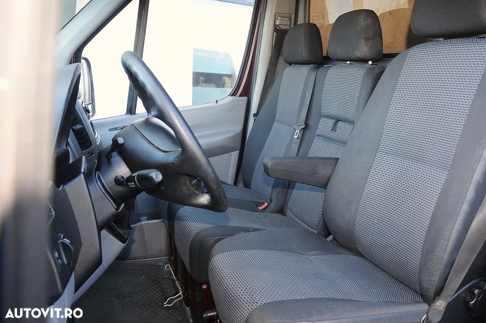 Mercedes-Benz Sprinter - 5
