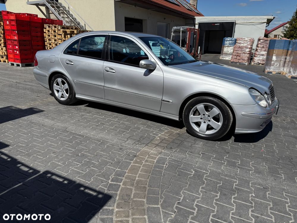 Mercedes-Benz Klasa E 320 CDI Avantgarde - 5