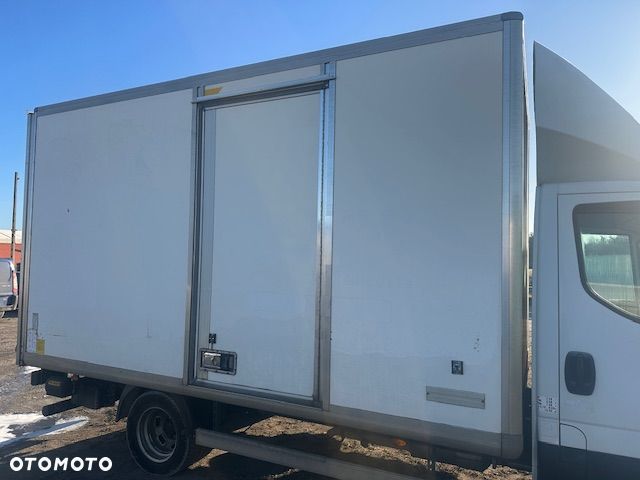 Kontener iveco - 4