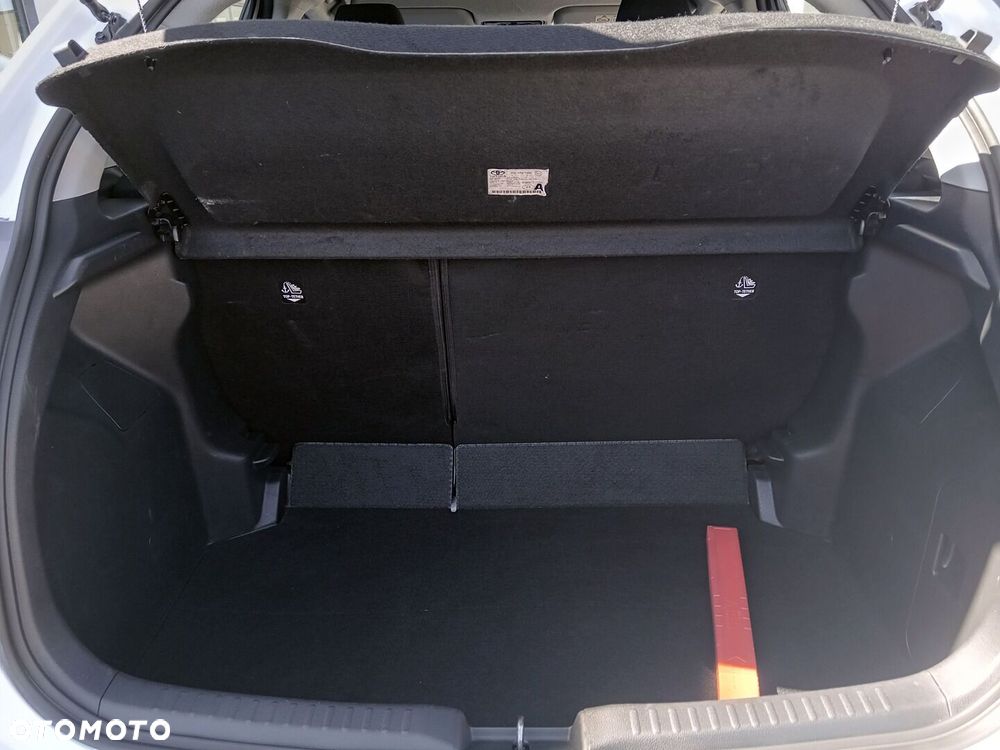 Toyota Yaris Hybrid 1.5 Comfort - 7