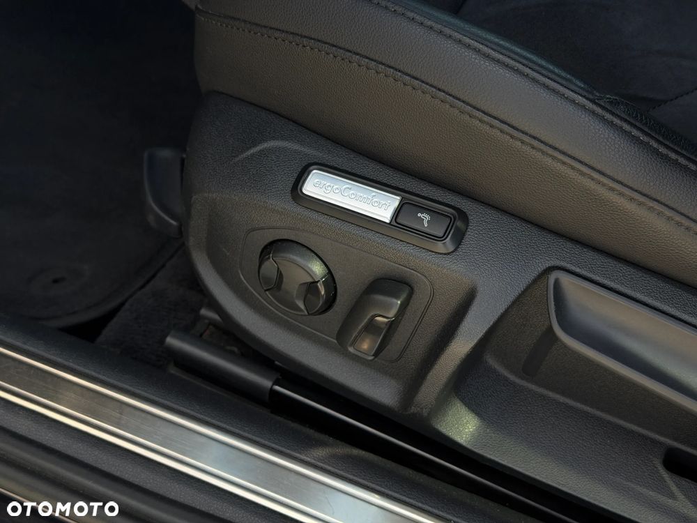 Volkswagen Arteon 2.0 TDI SCR DSG Elegance - 18
