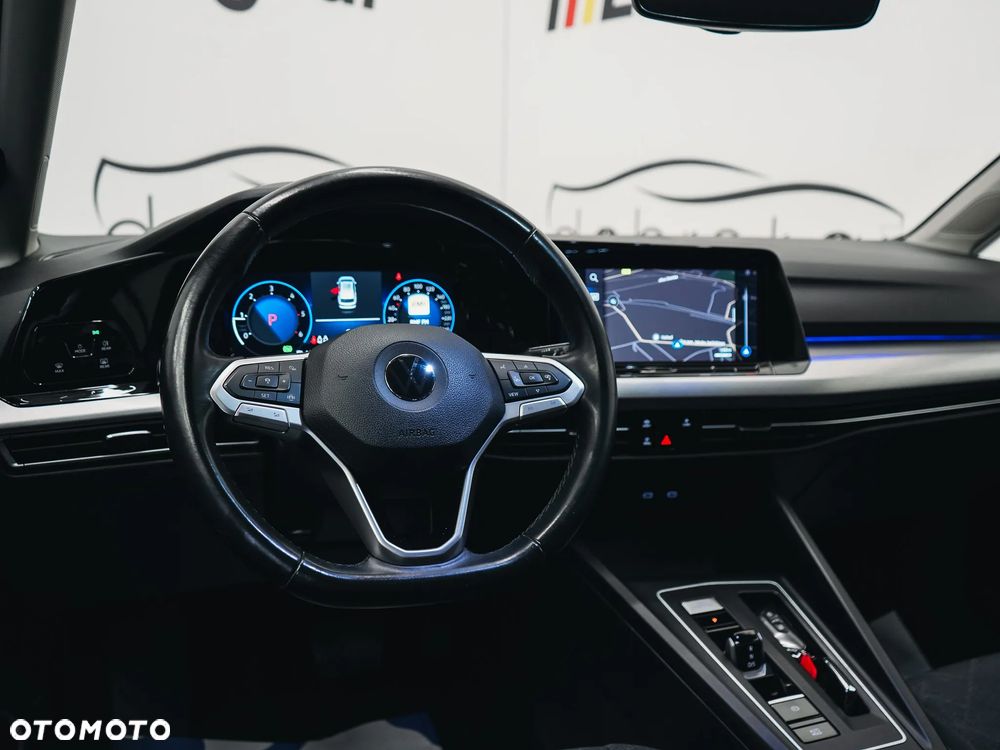 Volkswagen Golf Variant - 22