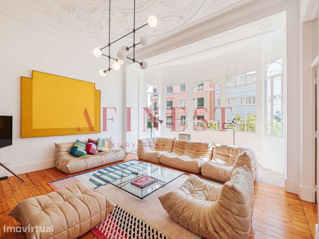 APARTAMENTO T4 JUNTO À AVENIDA DA LIBERDADE - Grande imagem: 2/60
