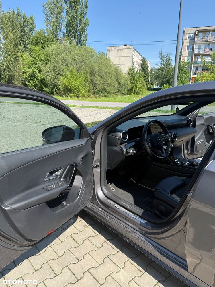Mercedes-Benz Klasa A 180 d 7G-DCT - 16