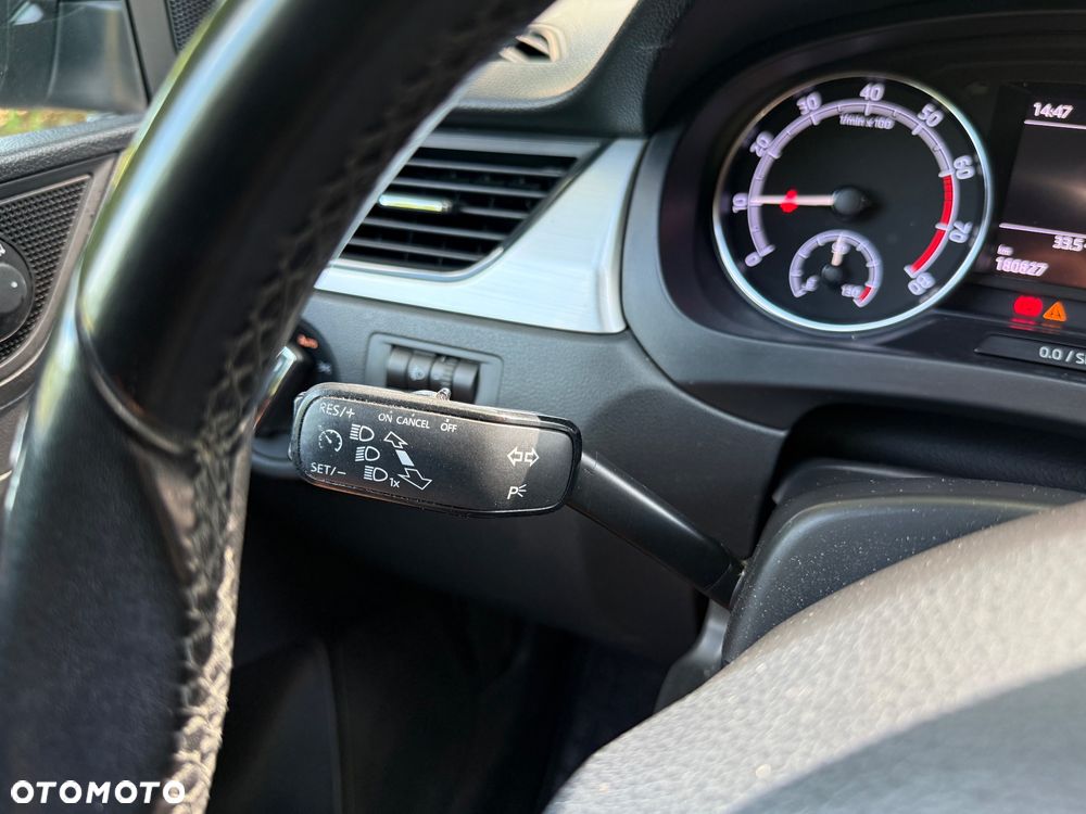Skoda RAPID 1.0 TSI Ambition - 25