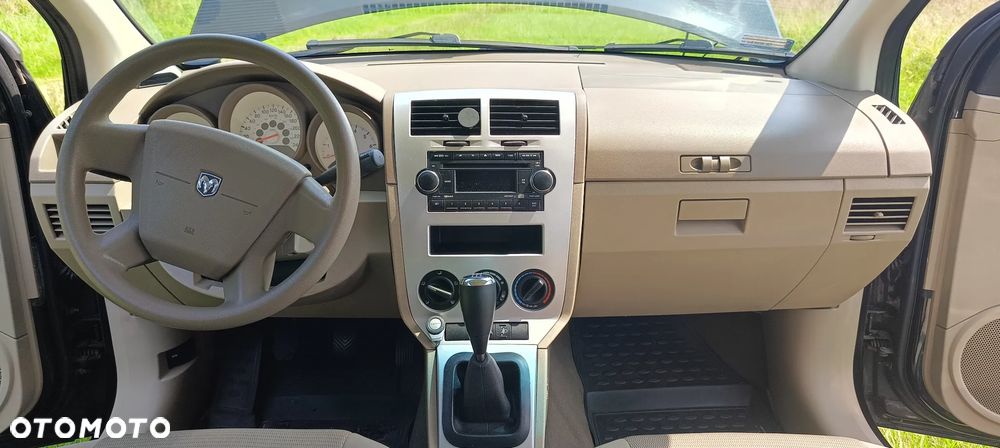 Dodge Caliber 1.8 SE - 22