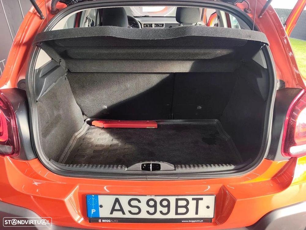 Citroën C3 1.2 PureTech Shine EAT6 - 16