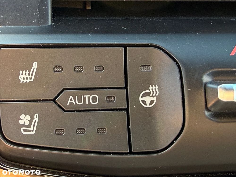 Toyota Land Cruiser - 14