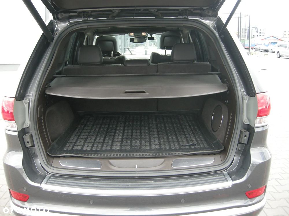 Jeep Grand Cherokee 5.7 V8 HEMI Summit - 5