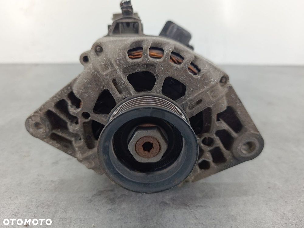 ALTERNATOR HYUNDAI I30 I 37300-2B101 2655447  VALEO 1.4 16V - 4