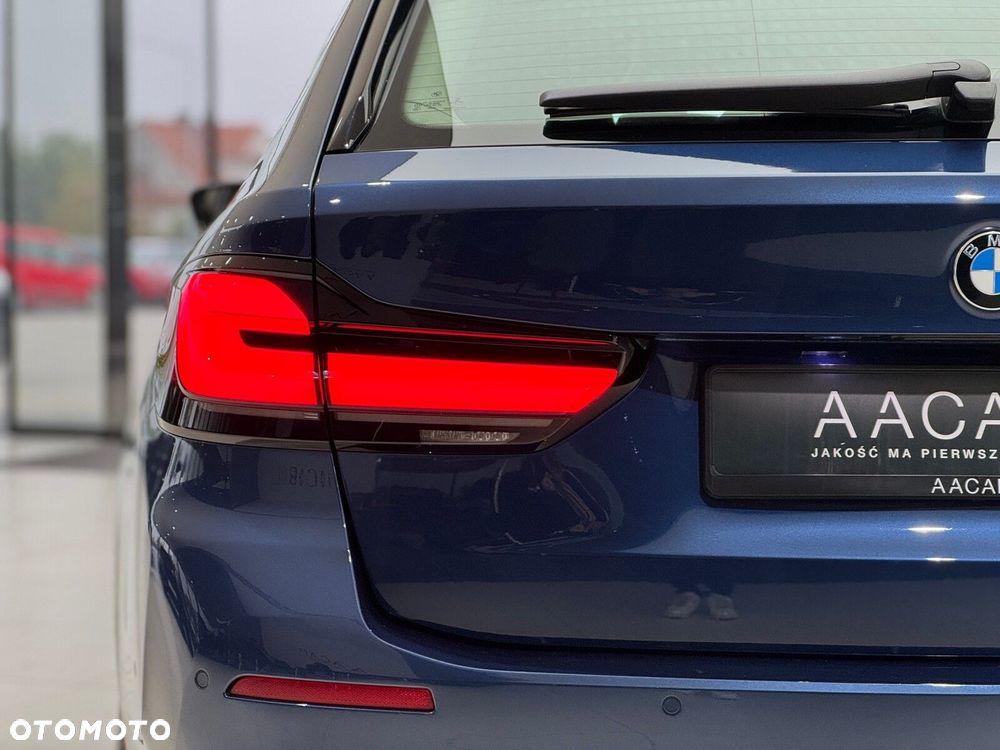 BMW Seria 5 530e Luxury Line - 39