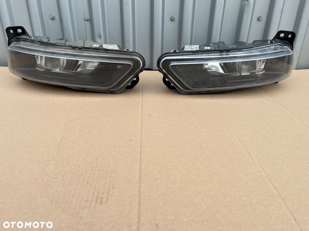 Halogen LED MAN TG3 TGX TGS nowy model przeciwmgielne