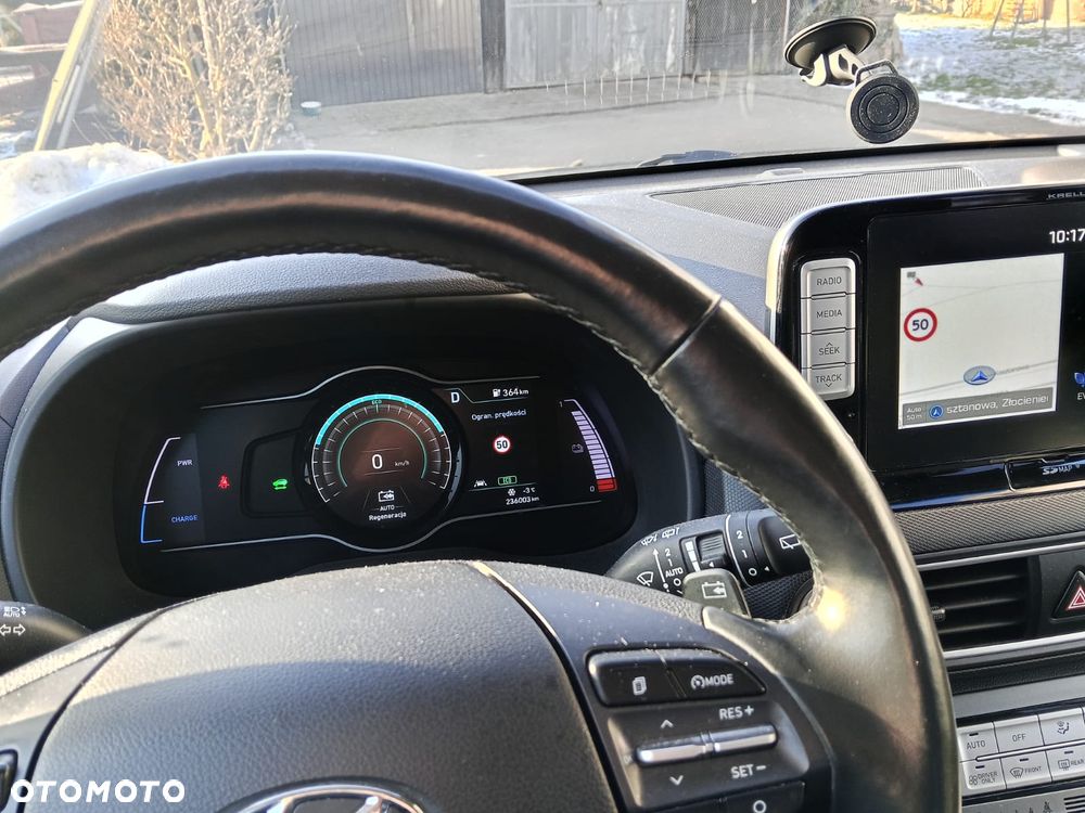 Hyundai Kona Premium - 6