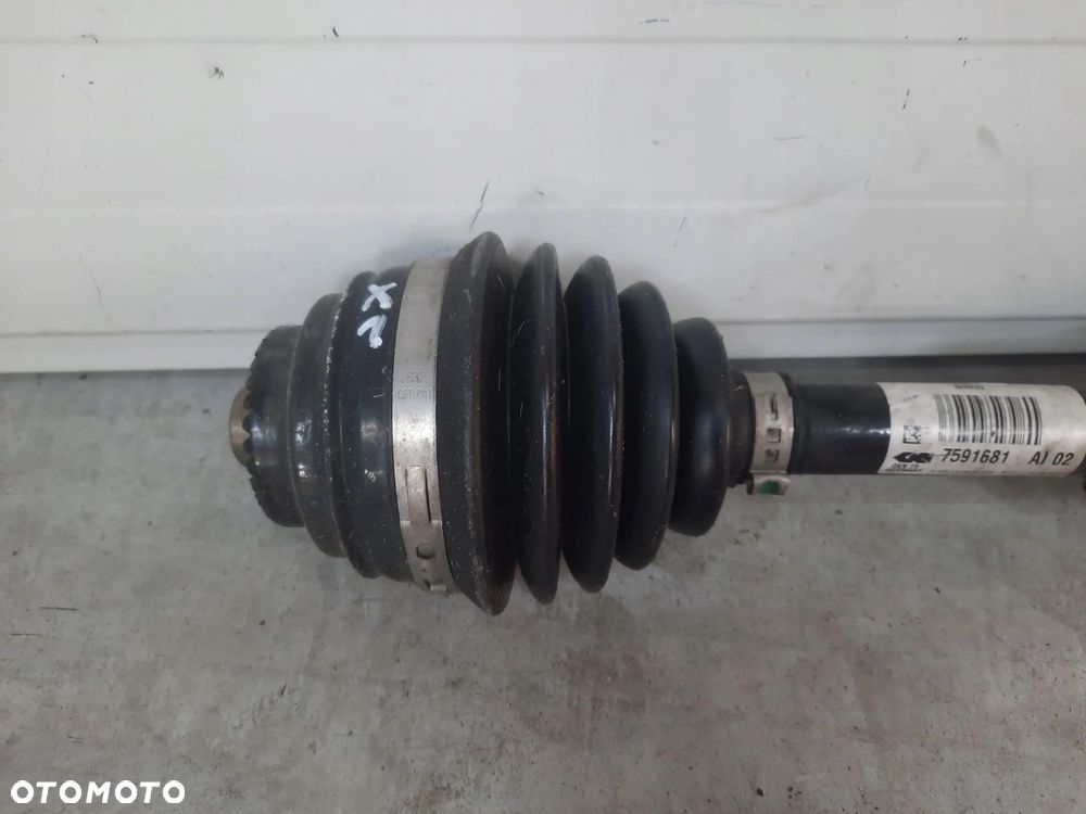 BMW X1 E84 Półoś Napędowa Lewa Przednia 7591681 - 3