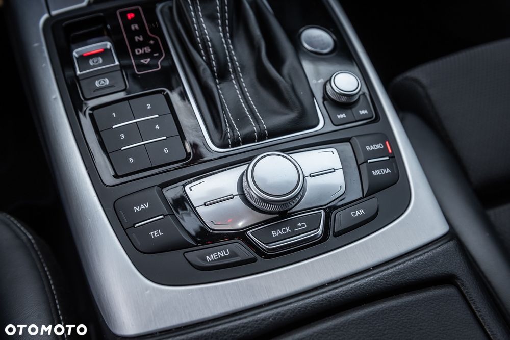 Audi A6 Avant 2.0 TDI Ultra S tronic - 17