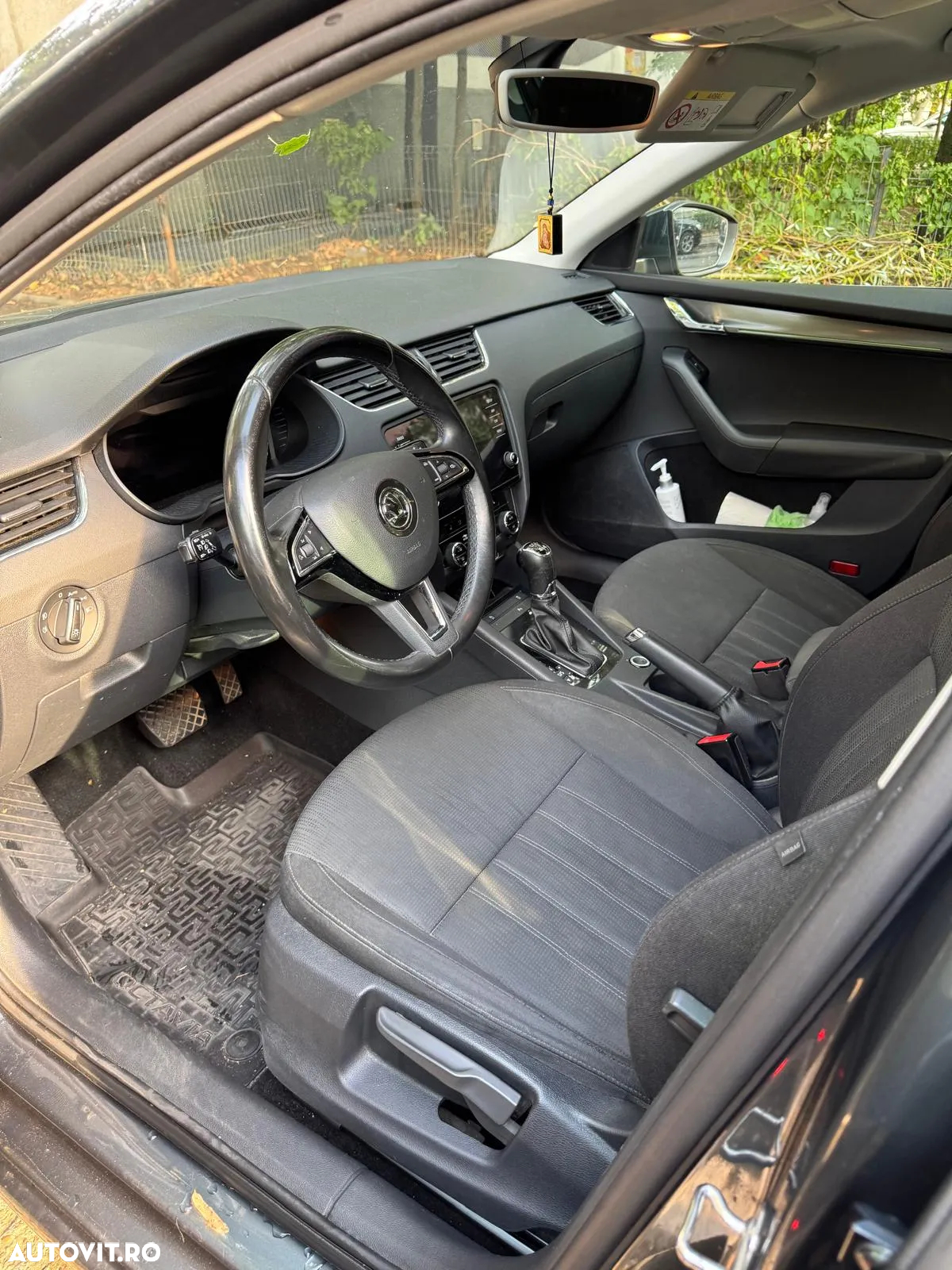 Skoda Octavia 2.0 TDI DSG 4X4 Style - 16