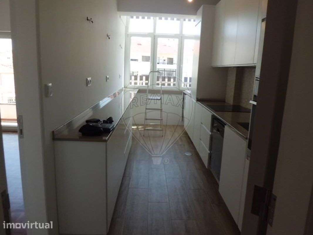 Apartamento T2 para arrendamento - Grande imagem: 5/34