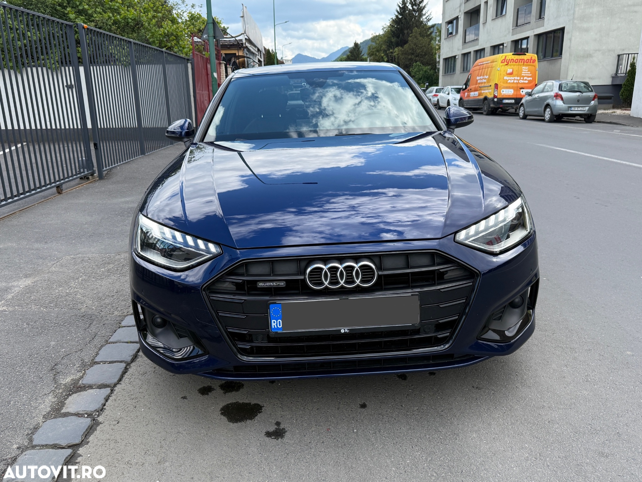 Audi A4 2.0 TDI quattro S tronic Sport - 2