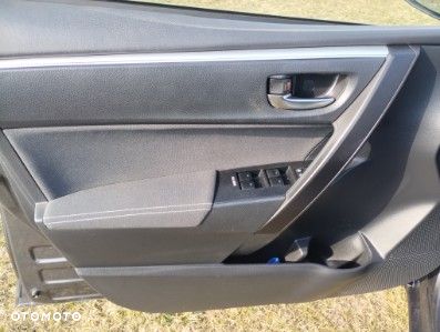 Toyota Corolla 1.6 Comfort - 8