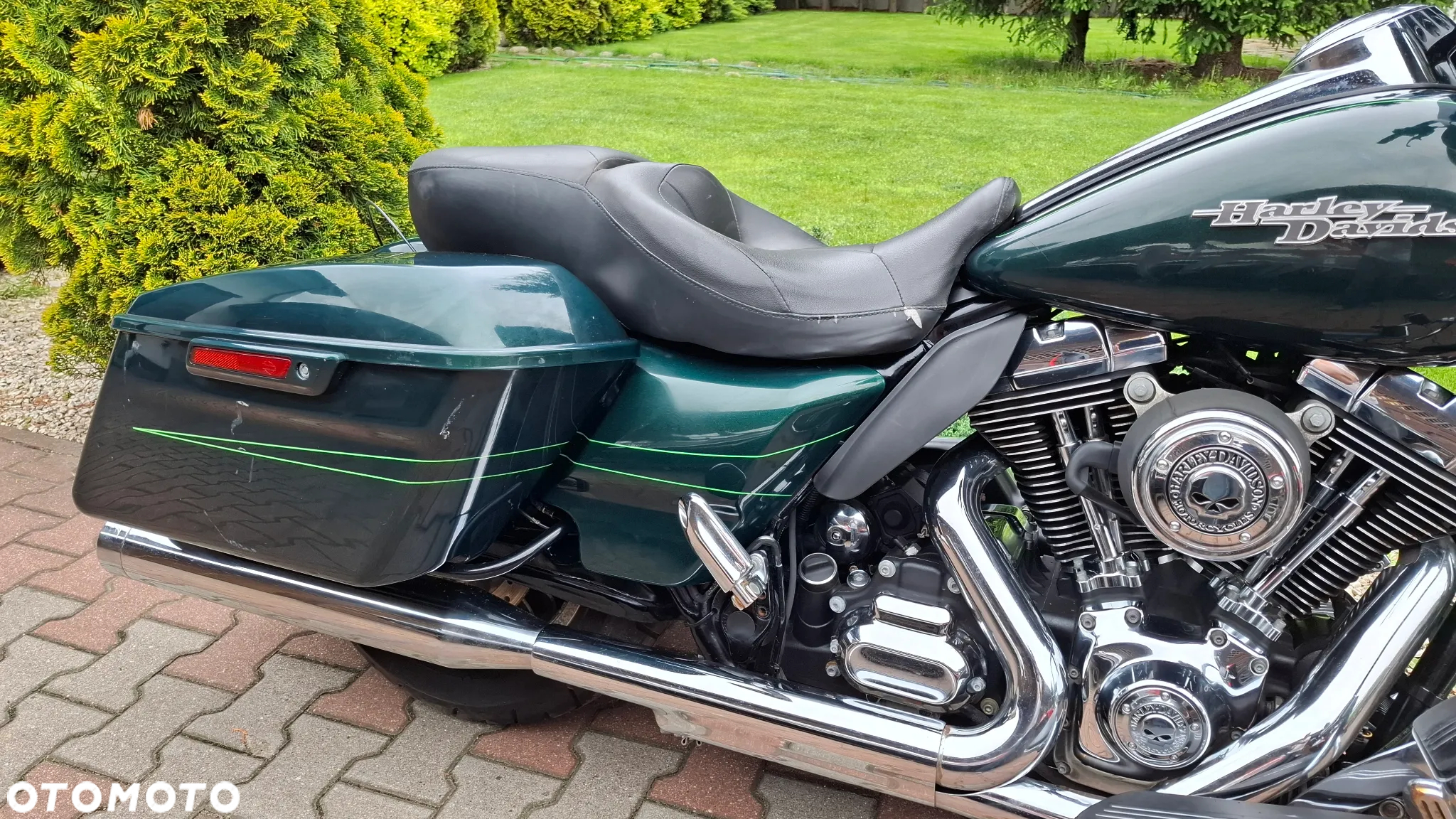 Harley-Davidson Touring Street Glide - 12