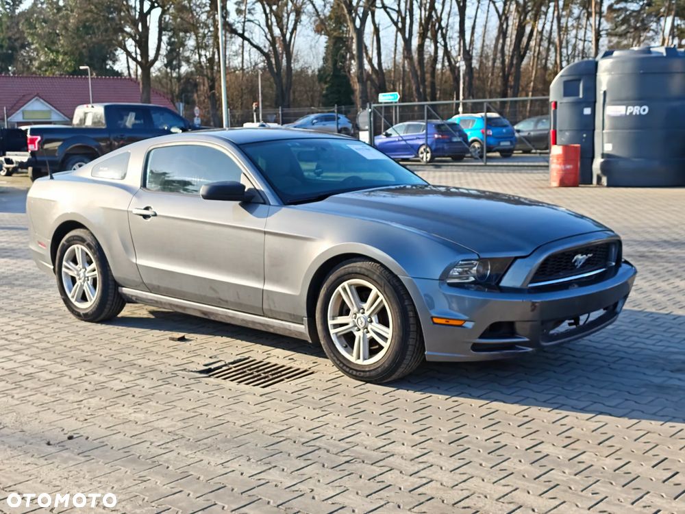 Ford Mustang 3.7 V6 - 2