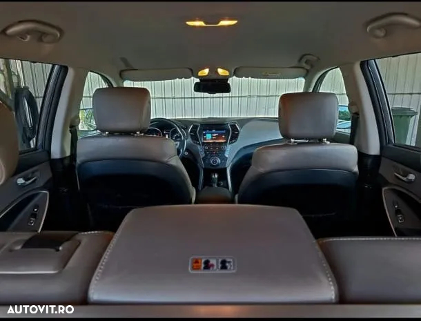 Hyundai Santa Fe - 10