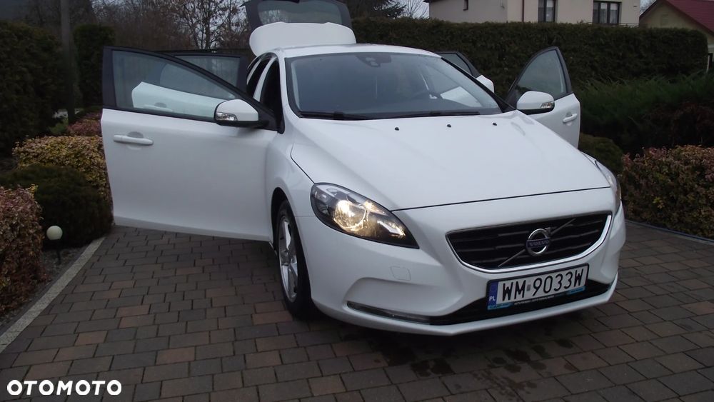 Volvo V40 T2 Kinetic - 20