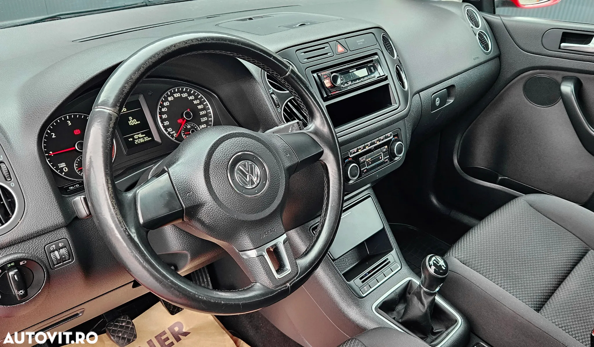 Volkswagen Golf Plus - 10