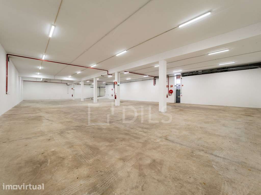 Armazém para arrendar em Crestins, Maia, Porto - Grande imagem: 4/25