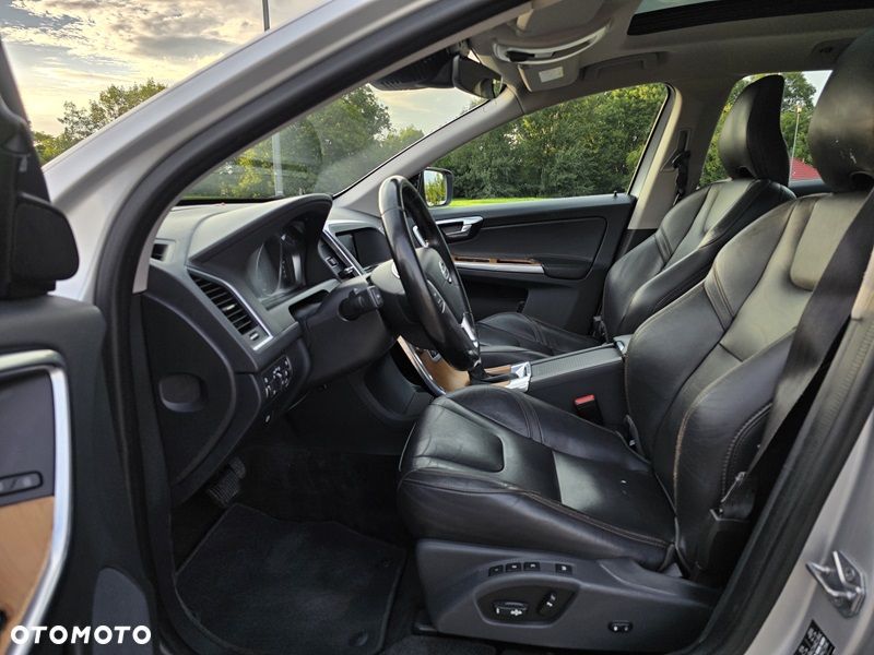 Volvo XC 60 D3 Geartronic Summum - 10