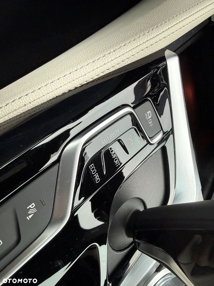 BMW Seria 5 540i xDrive M Sport sport - 22