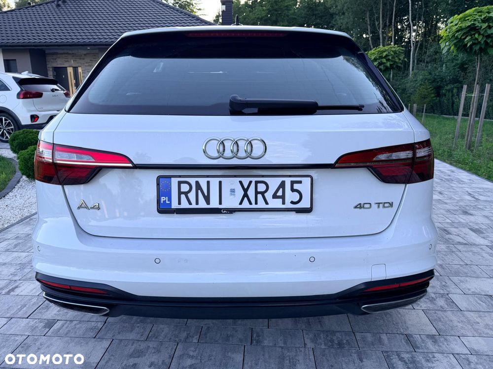Audi A4 Avant 2.0 TDI S tronic design - 2