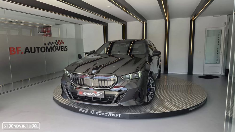 BMW i5 eDrive40 Pack Desportivo M Pro - 13