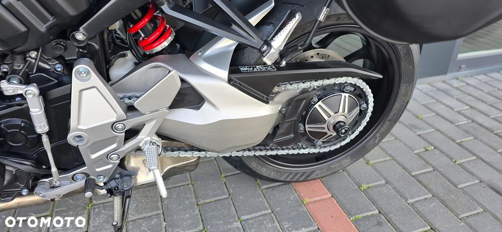 Honda CB - 35