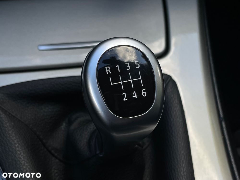 BMW Seria 3 320d - 12