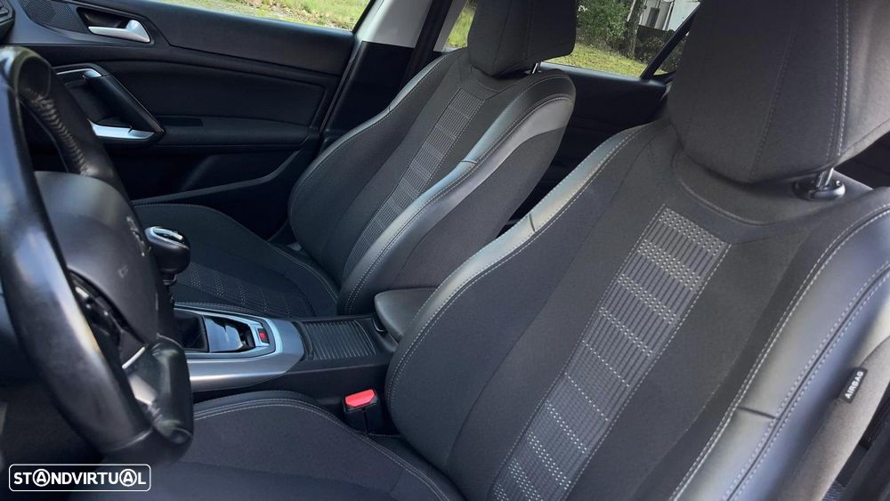 Peugeot 308 1.5 BlueHDi Allure Pack - 7