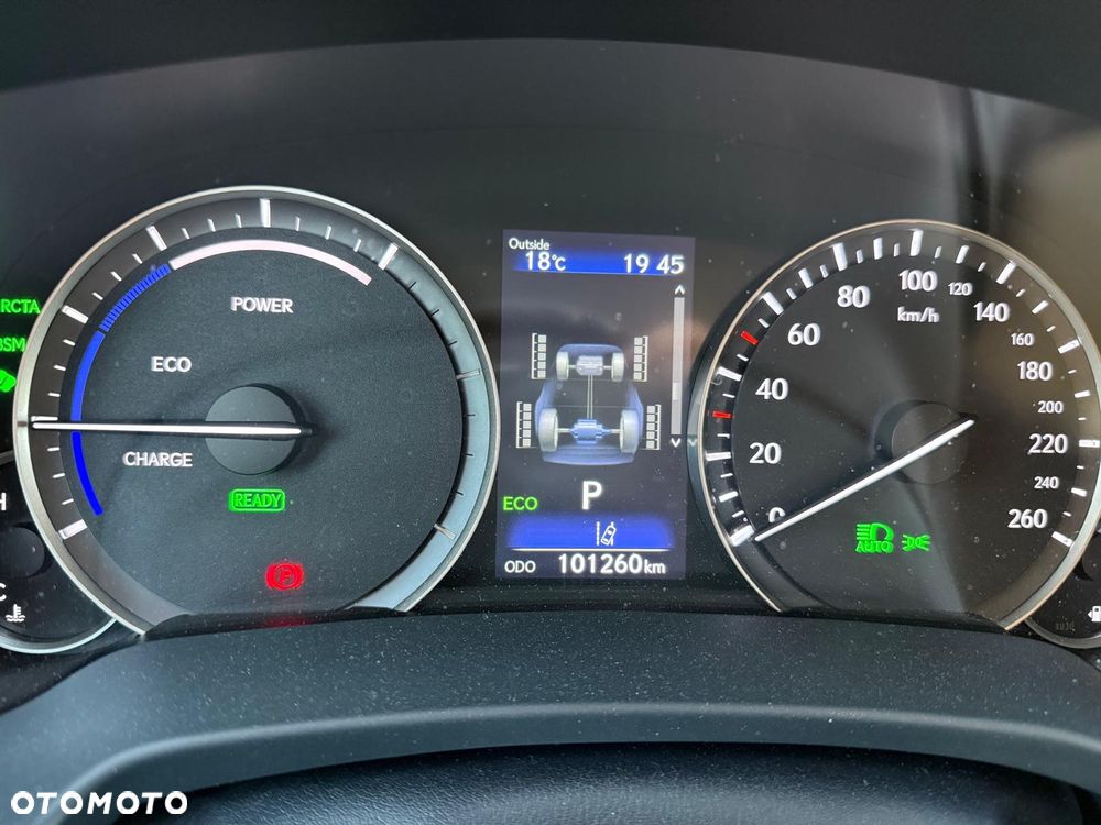 Lexus RX 450h Omotenashi - 5