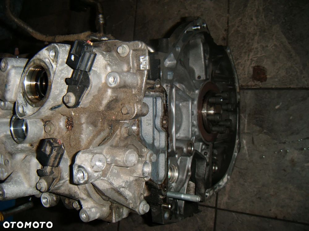 nissan juke f15 13r lift silnik benzynowy słupek 1.2 DIG-T  HPA2 - 3
