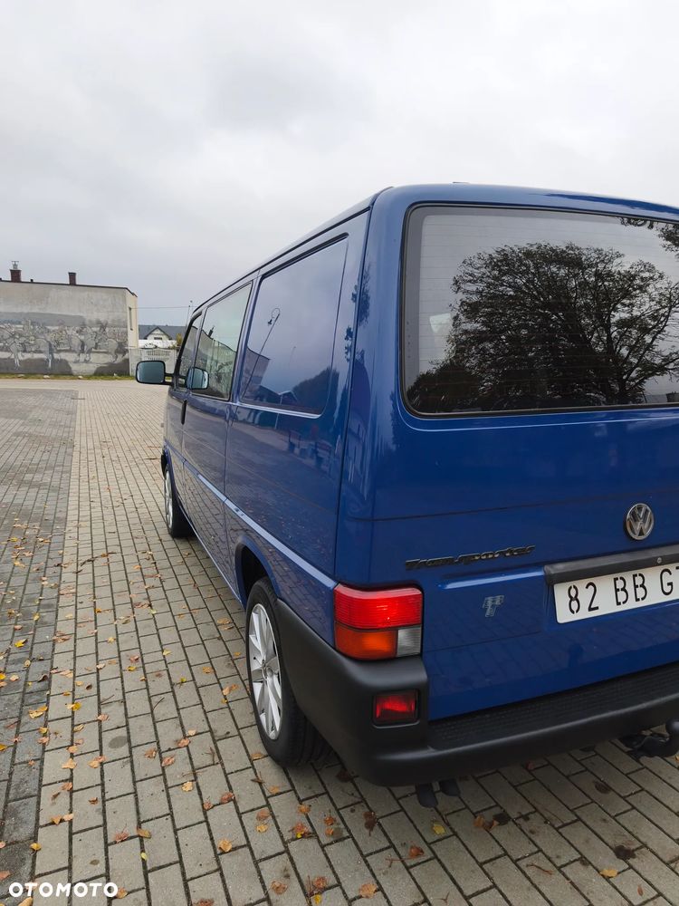 Volkswagen Transporter - 16