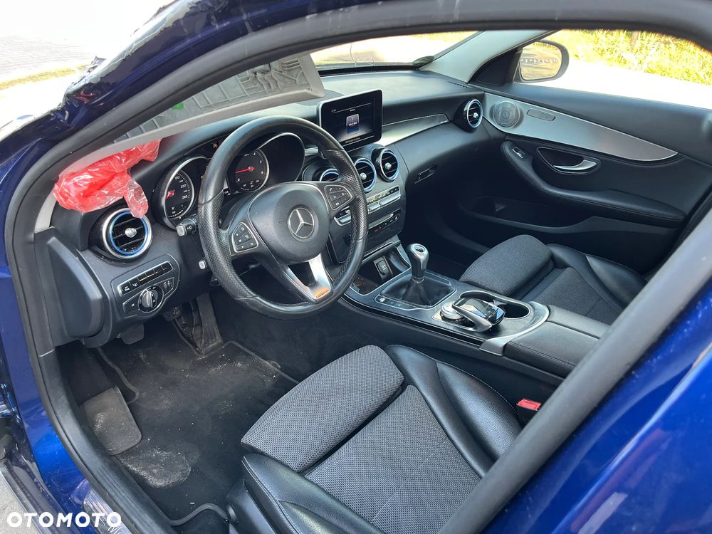 Mercedes-Benz Klasa C 220 CDI Edition - 16