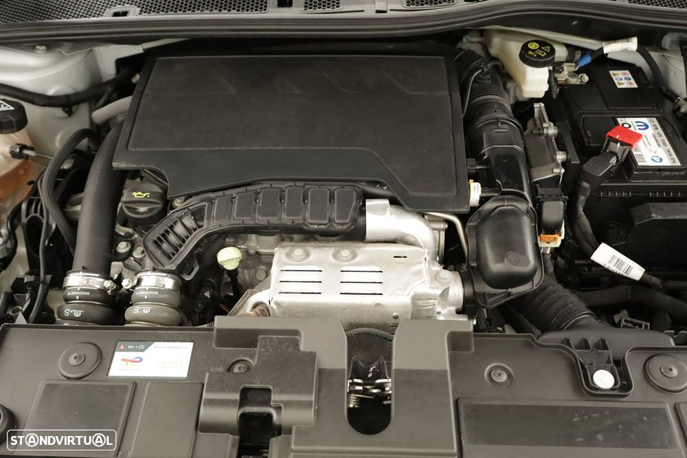 Citroën C4 1.2 PureTech Plus EAT8 - 24