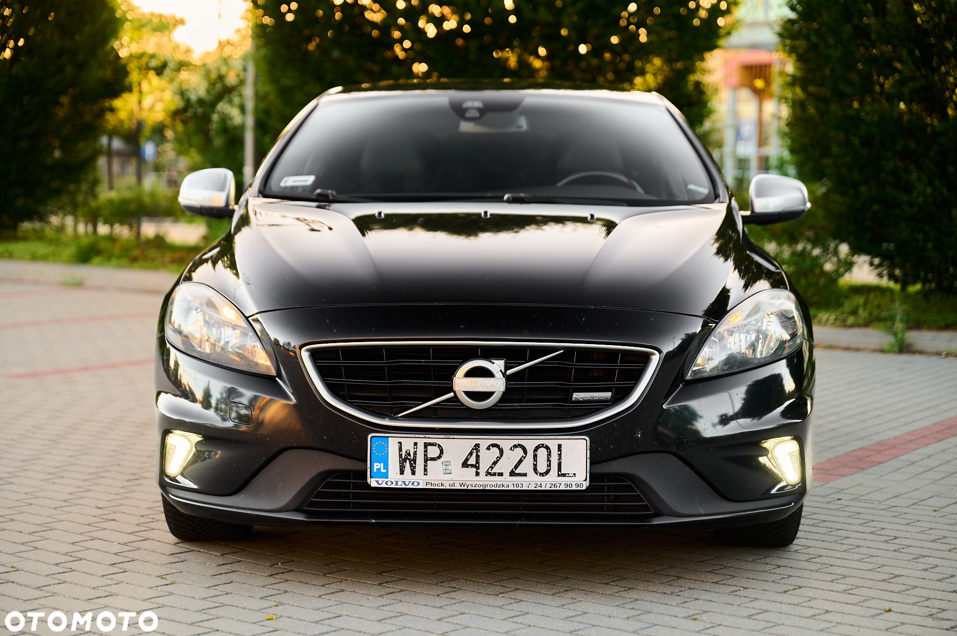 Volvo V40 D2 R-Design - 5