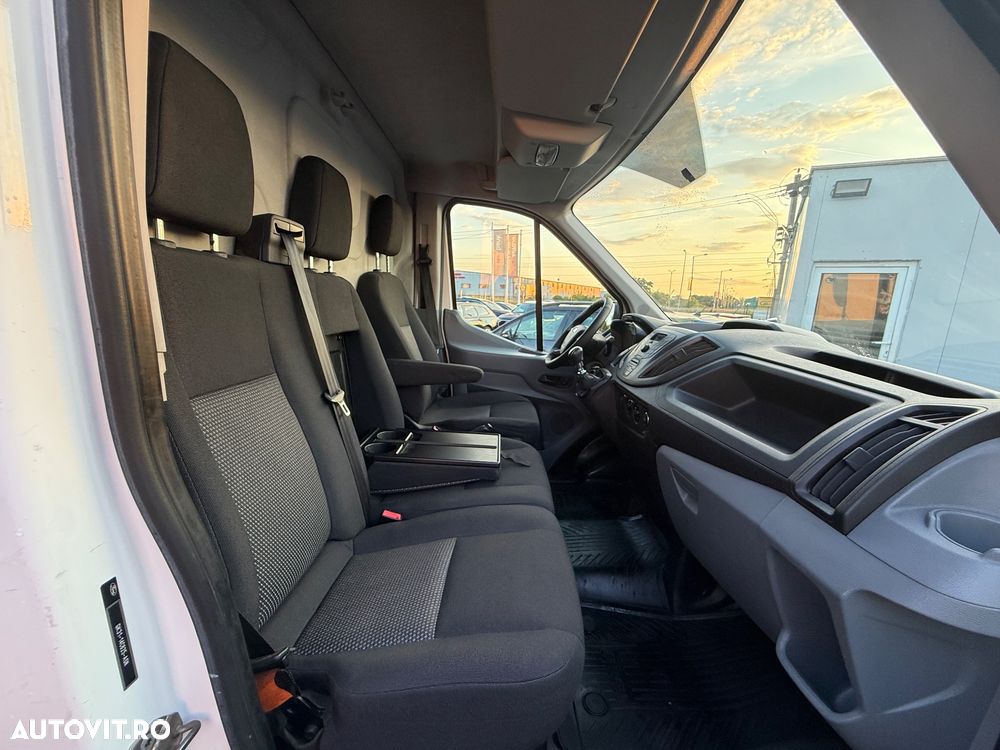Ford Transit - 10